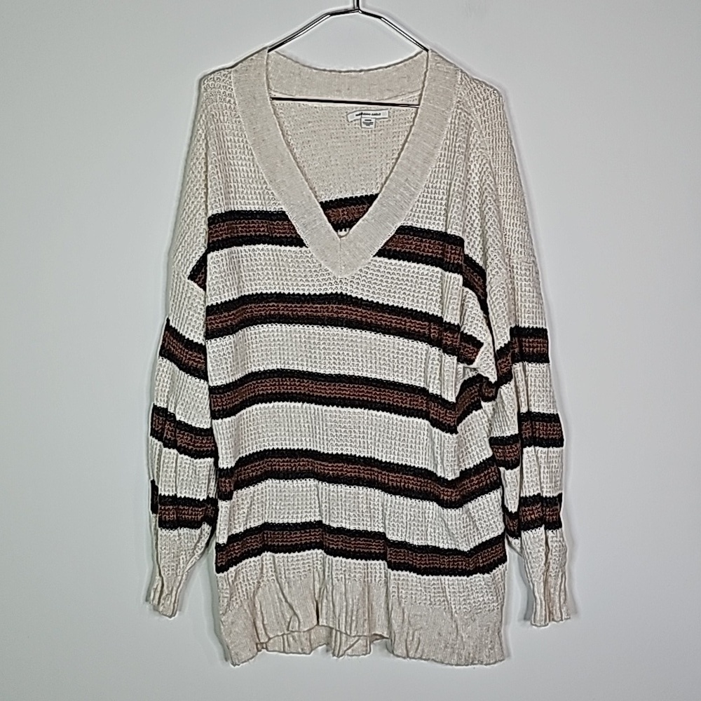 American Eagle medium cream and brown long sleeve sweater